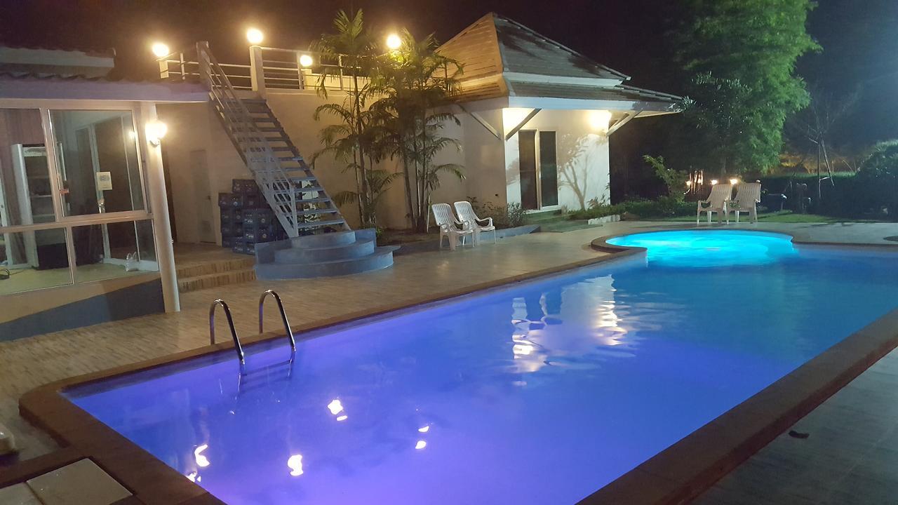 Poh Rak Resort At Pak Chong Ngoại thất bức ảnh